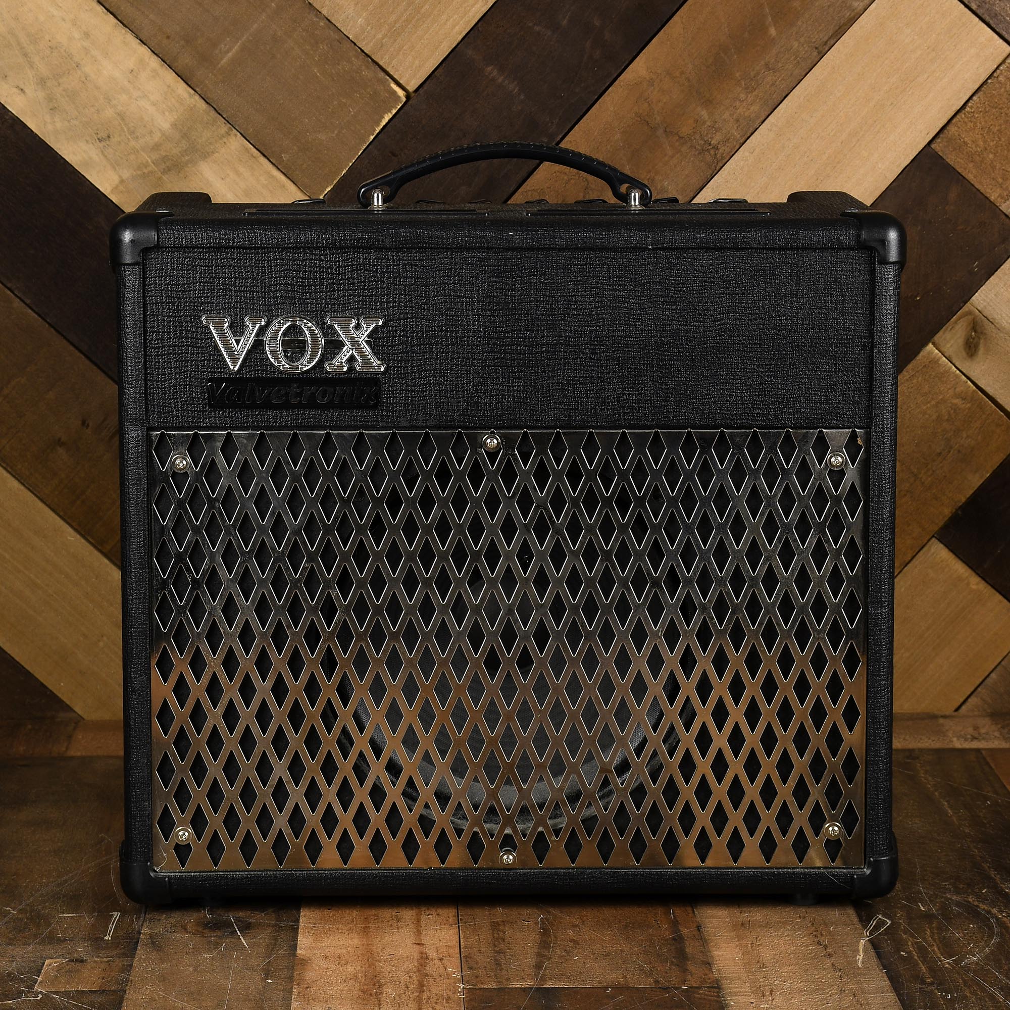 Vox AD30VT Valvetronix Combo Amp - Used