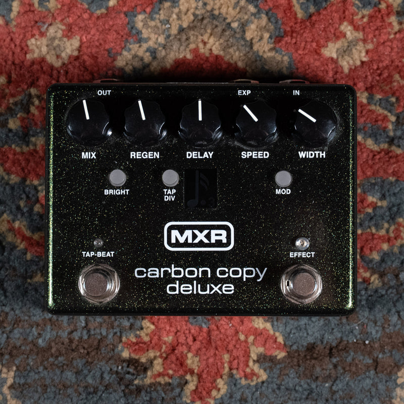 MXR Carbon Copy Deluxe Delay Effect Pedal - Used