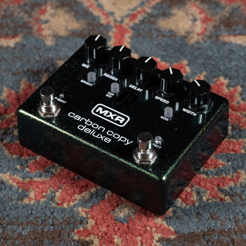 MXR Carbon Copy Deluxe Delay Effect Pedal - Used