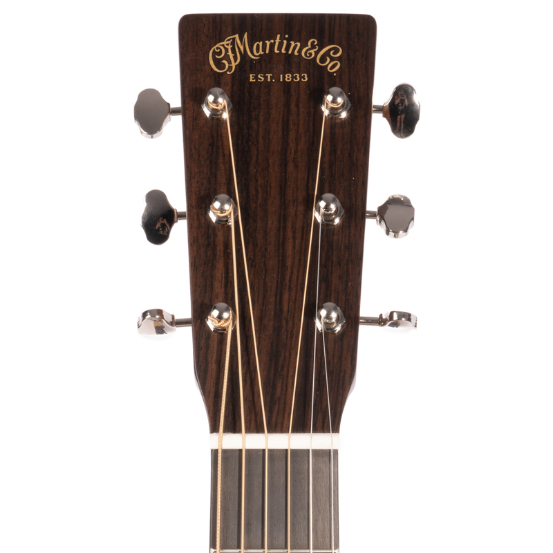 Martin 000-18 Acoustic Guitar, Sitka Spruce Top, Mahogany Back/Sides, Natural