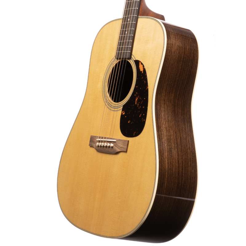 Martin D-28 Standard Acoustic Guitar, Spruce Top, Natural w/ Hardshell Case