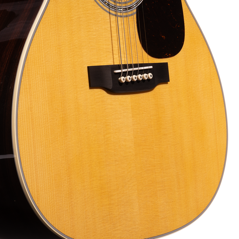 Martin J-40 Standard Series, Sitka Spruce Top, East Indian Rosewood Back & Sides w/Case