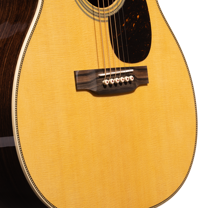 Martin OM-28 Acoustic Guitar, Spruce Top, East Indian Rosewood Back/Sides, Natural