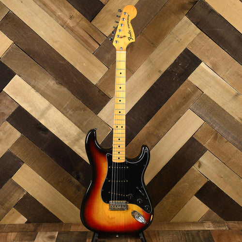 Fender stratocaster store 77