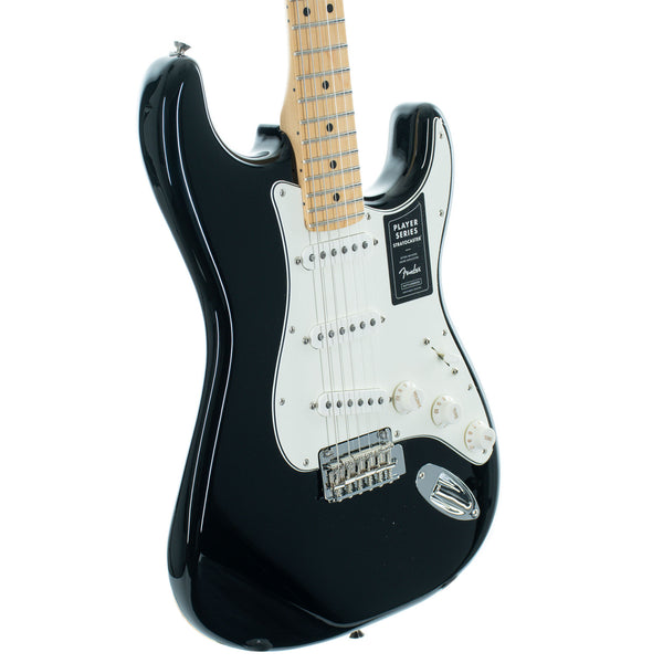 Fender Player Stratocaster - Maple Fingerboard - Black